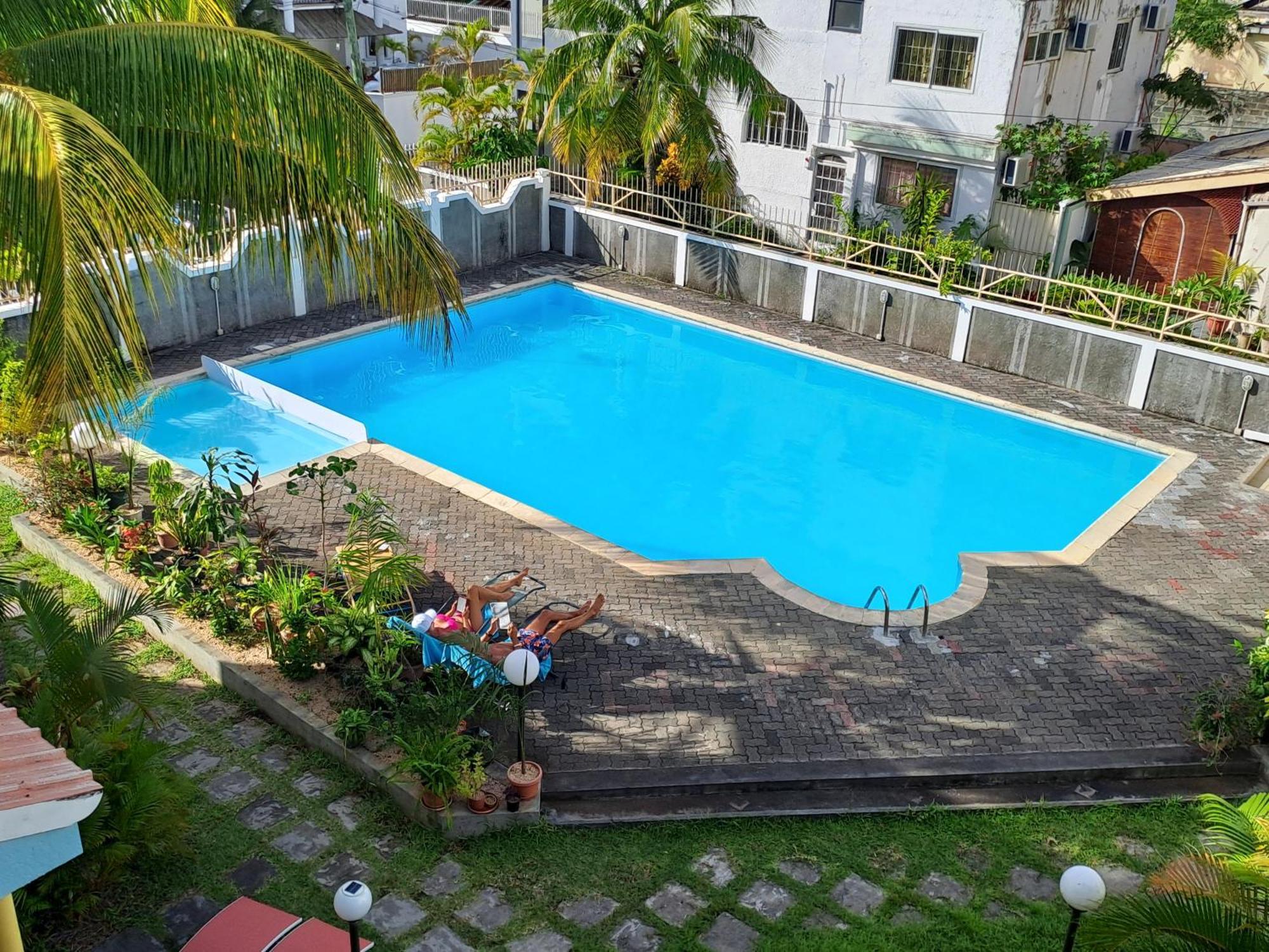 Apartamento Plein Soleil Grand Baie Exterior foto